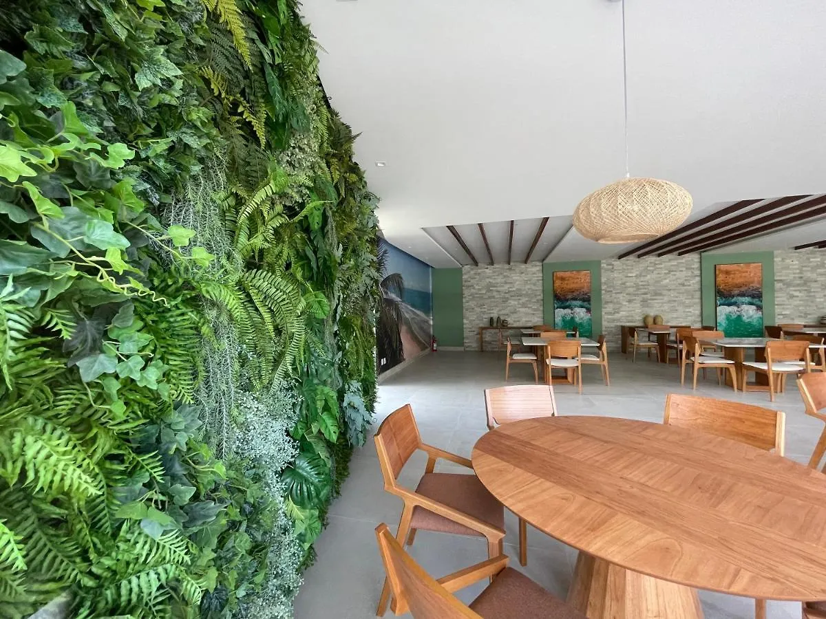 Flat Estudio De Luxo - Praia De Muro Alto - Piscinas - Ideal Para Casais, Familias Com Criancas - Ap Completo - Ar Cond, Wi Fi, Netflix, Estacionamento - 400 Mt Do Mar Pôrto das Galinhas Apartamento